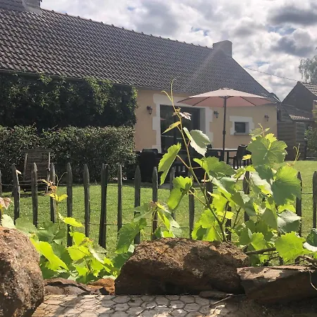 Aux Jardins De La Guyonnière 2 à 13 Personnes Casa vacanze Ruaudin