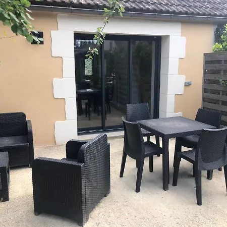 Aux Jardins De La Guyonniere 2 A 13 Personnes