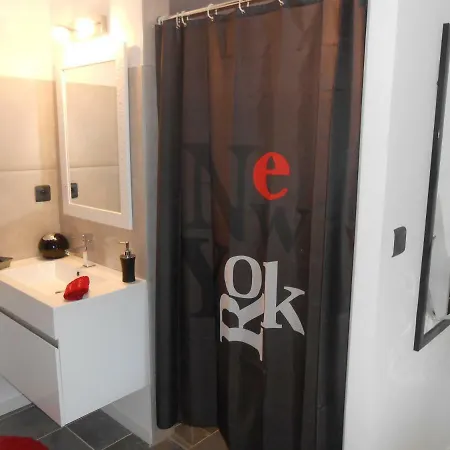 Semesterbostad Aux Jardins De La Guyonniere 2 A 13 Personnes