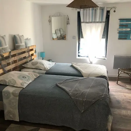 Aux Jardins De La Guyonnière 2 à 13 Personnes