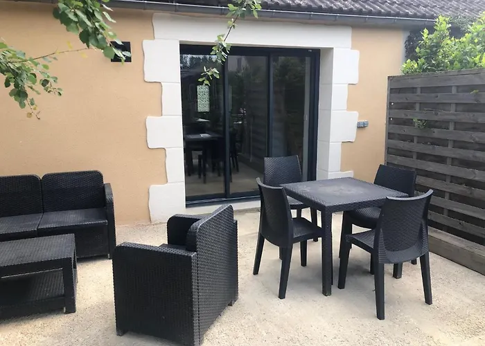 Aux Jardins De La Guyonnière 2 à 13 Personnes