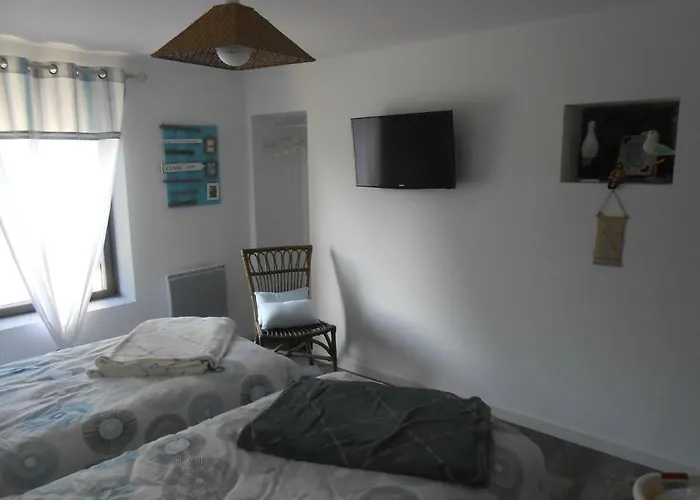 Aux Jardins De La Guyonnière 2 à 13 Personnes Casa de Férias *